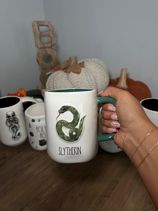 SLYTHERIN MUG