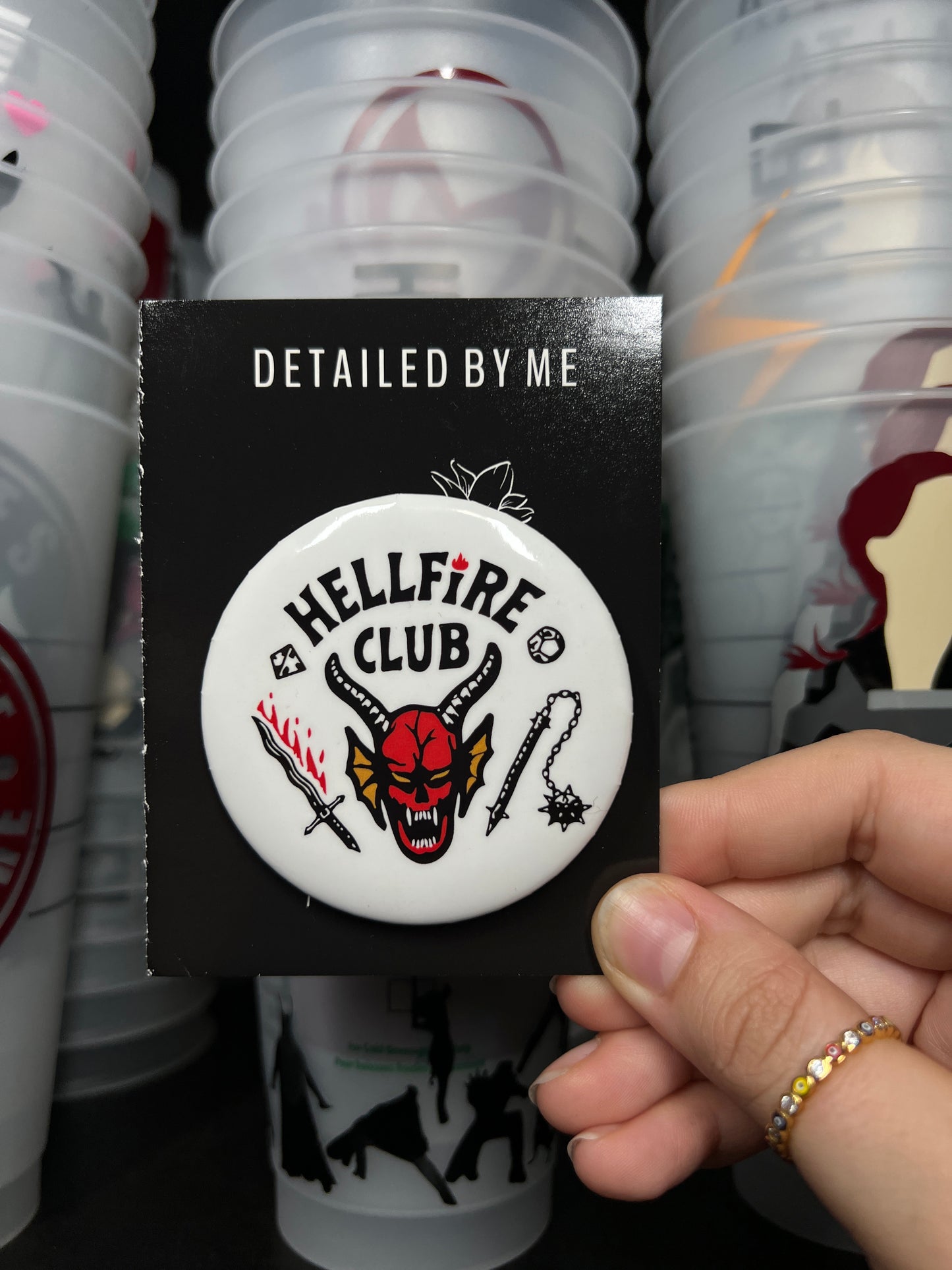 CLUB STRANGER BUTTON PIN*